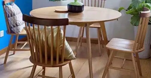 踢腳線3.png 踢腳線3.png